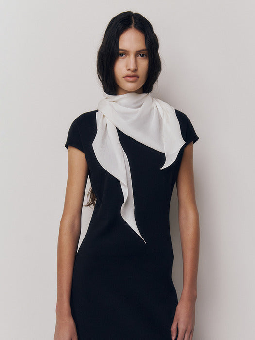 Kindersalmon Silk Scarf 09 White