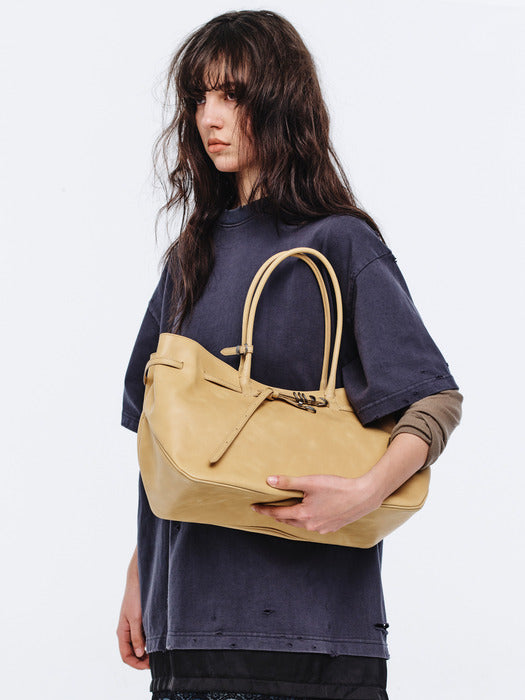 [Margesherwood] Grandma Used Bag LARGE_french beige pull-up