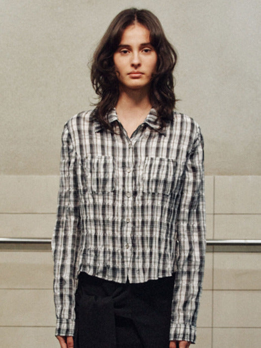 Raive Check Shirring Shirts in Black