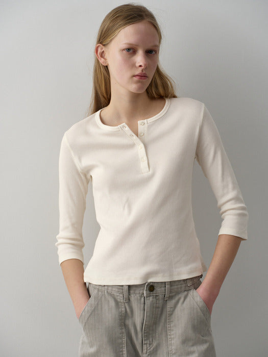 Facade Pattern Henley Neck Rib Mid-sleeve T-shirt