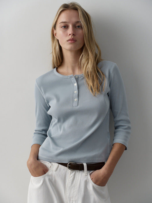 Facade Pattern Henley Neck Rib Mid-sleeve T-shirt
