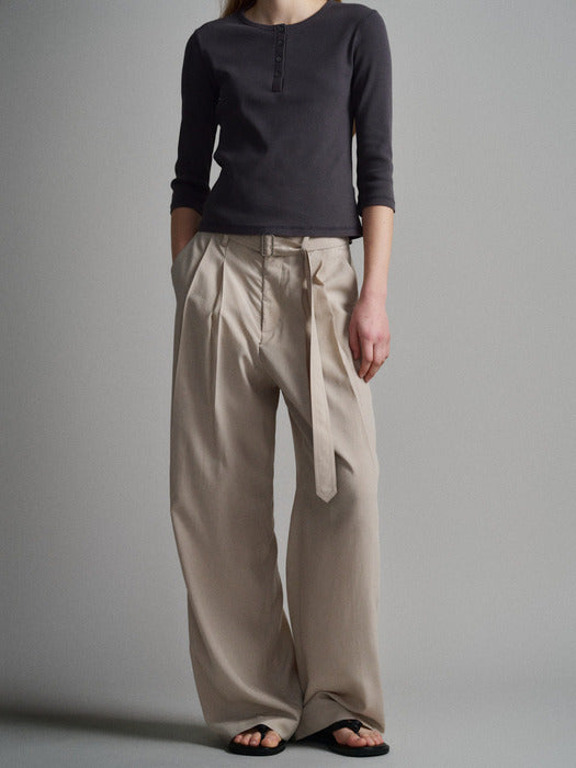 Facade Pattern Belted Two-Tuck Wide Pants olive beige