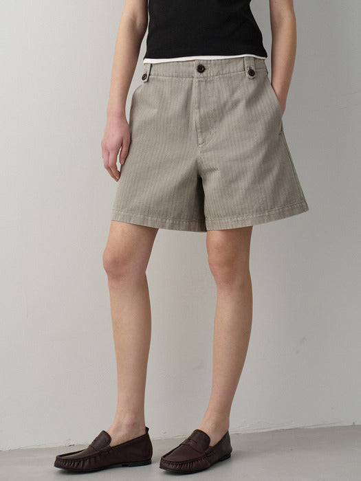 Facade Pattern Stripe Utility Shorts khaki beige