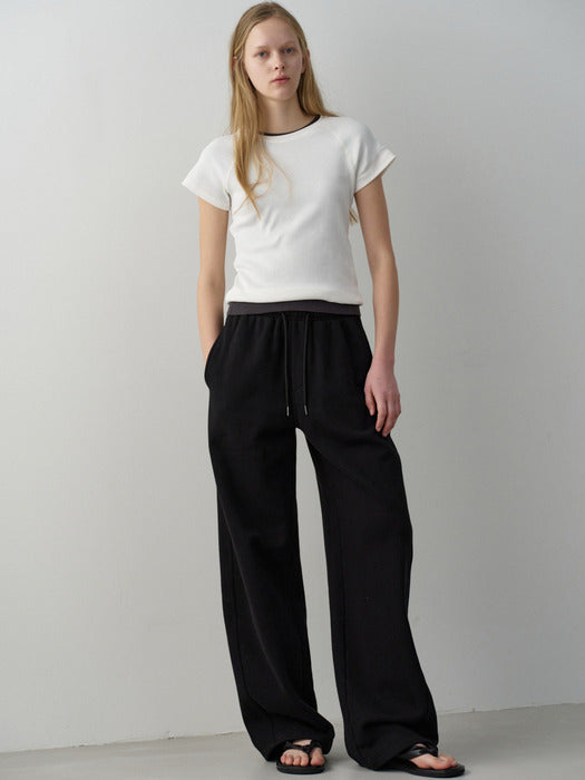 Facade Pattern Curved Sweatpants black