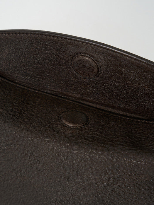 Moia mini lune hobo bag (soil brown)