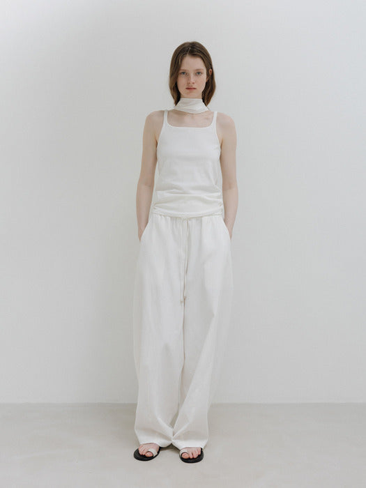 [moia] plain sleeveless (white)