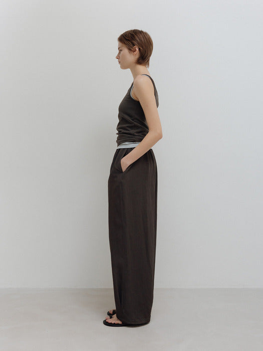 Moia relaxed shirring pants (soil brown)