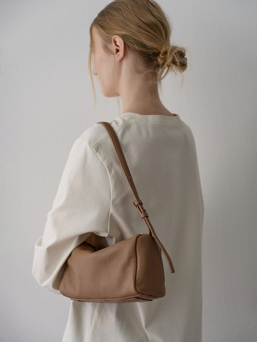 Facade Pattern Vintage Cabin Bag latte