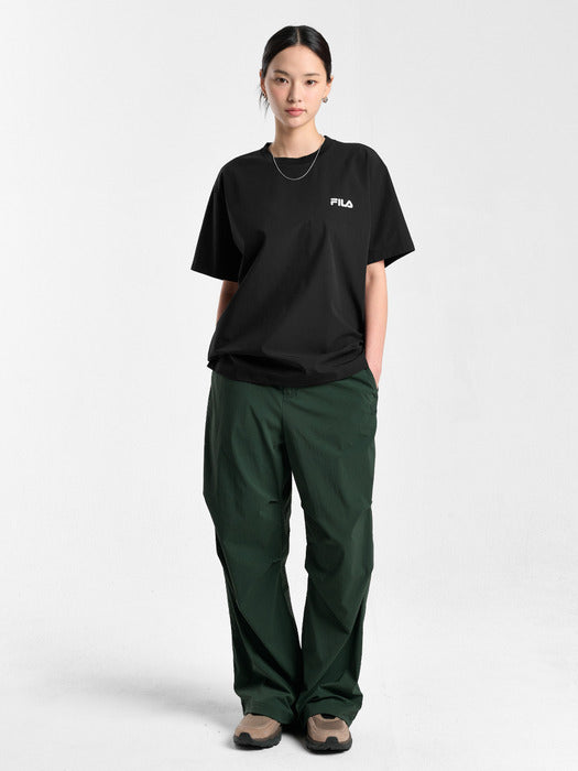 [fila] Essential Woven Short Sleeve T-Shirt_FS262RS01X033_001