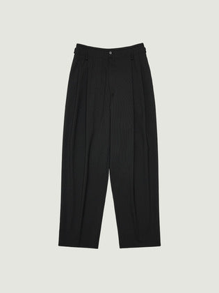 Grove 26Ps Louis Pants in black, showcasing authentic Korean designer fashion.