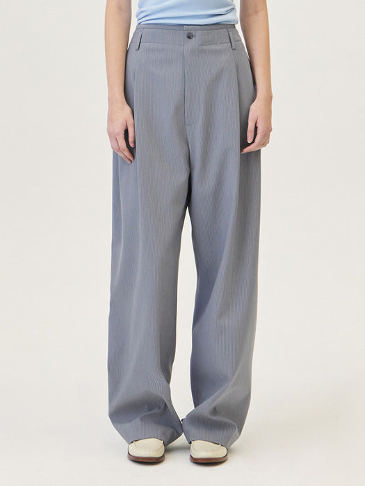 Grove 26Ps Louis Pants in gray, showcasing authentic Korean designer fashion.