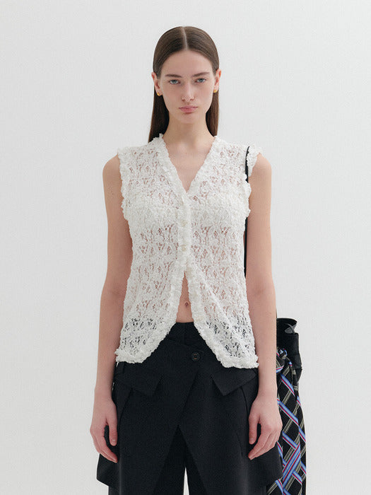Eenk Lace Sleeveless Vest - Ivory