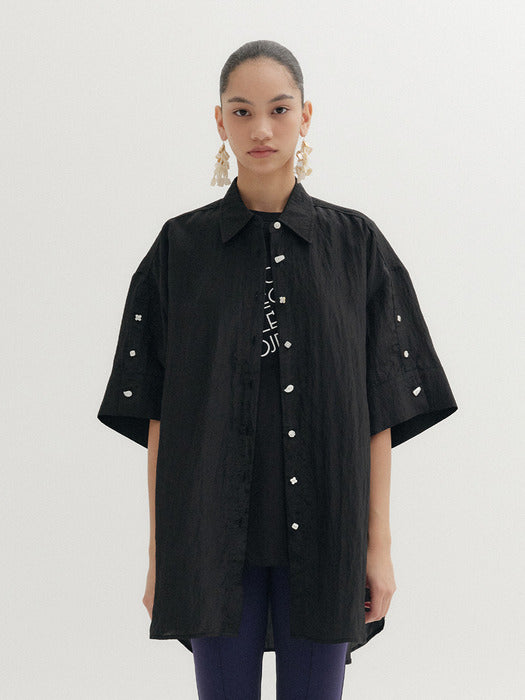 Eenk Classic Button-Up Shirt - Black