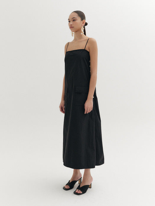 Eenk Pleats Apron Dress - Black