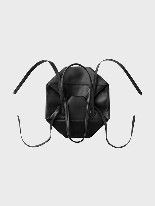 Eenk Post Middle Bag - Black