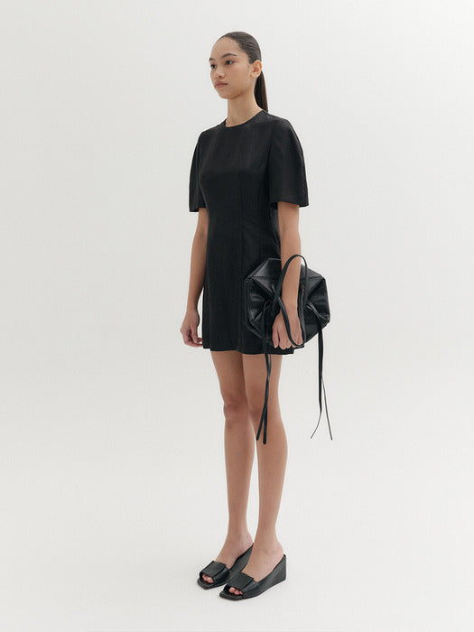 Eenk Hourglass Dress - Black