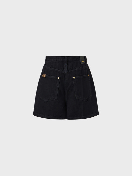 Eenk Tuck Denim Shorts - Black