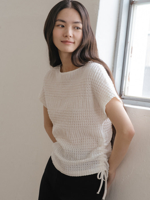Tillidie Textured round t-shirt Ivory