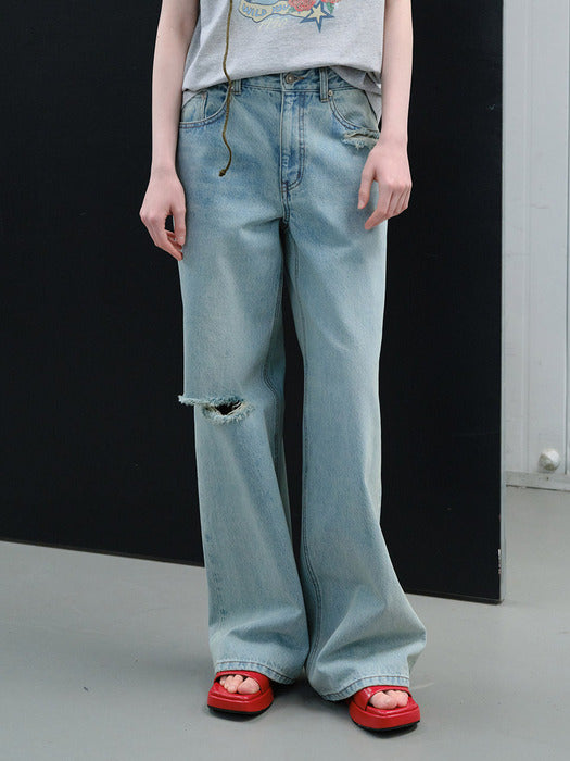 Raive Damage Cutting Detail Denim