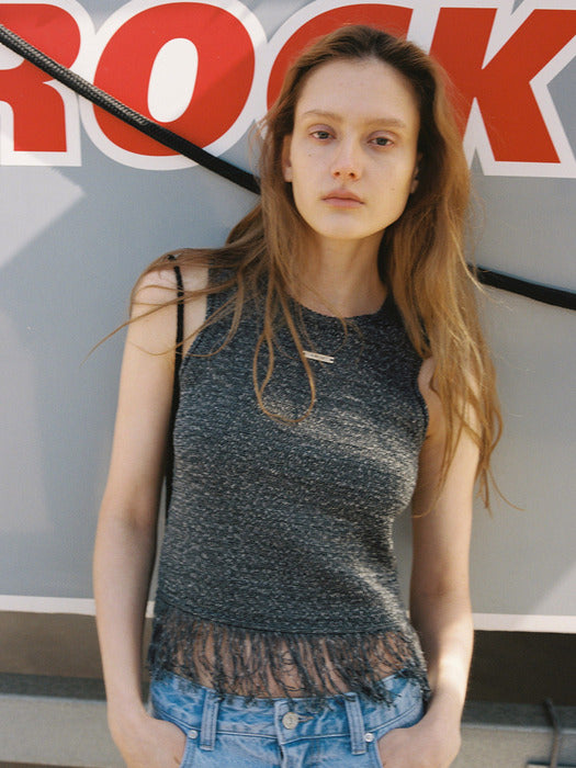 Raive Tassle Deatail Sleeveless Knit
