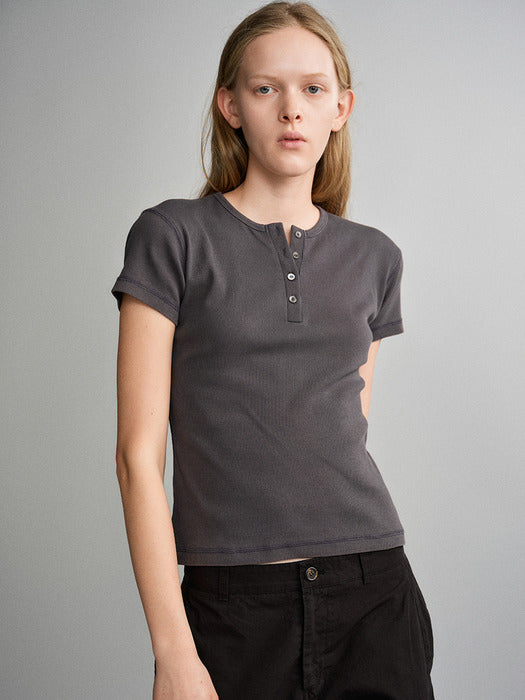 Facade Pattern Henley Neck Rib Slim T-shirt