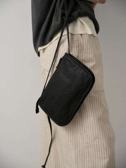 [facade pattern] Gabin Washing Leather Bag_black