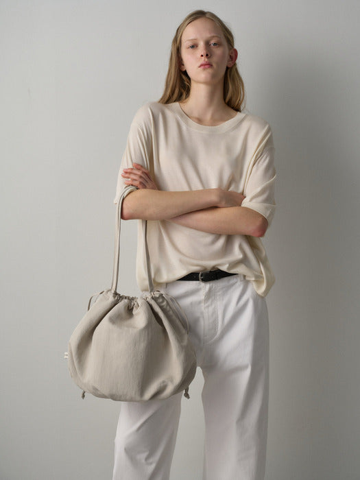 Facade Pattern Pull Bag beige