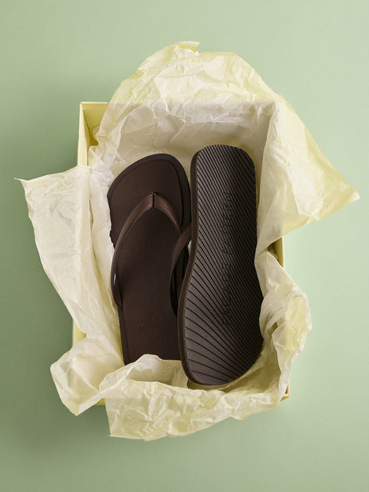 Facade Pattern Light Flip Flops brown