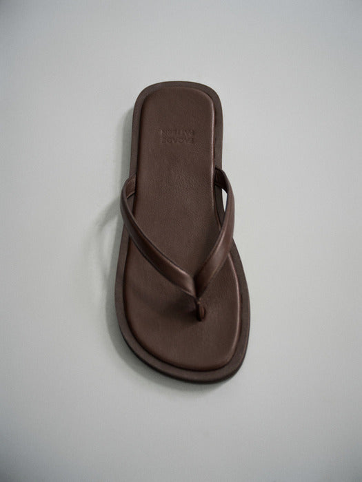 Facade Pattern Light Flip Flops brown
