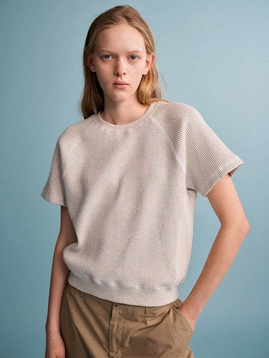 Facade Pattern Textured Half Sleeve Sweat Shirt