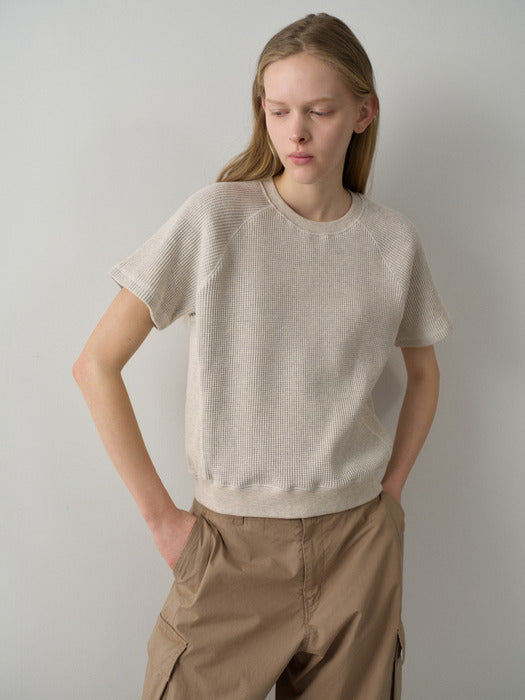 Facade Pattern Textured Half Sleeve Sweat Shirt