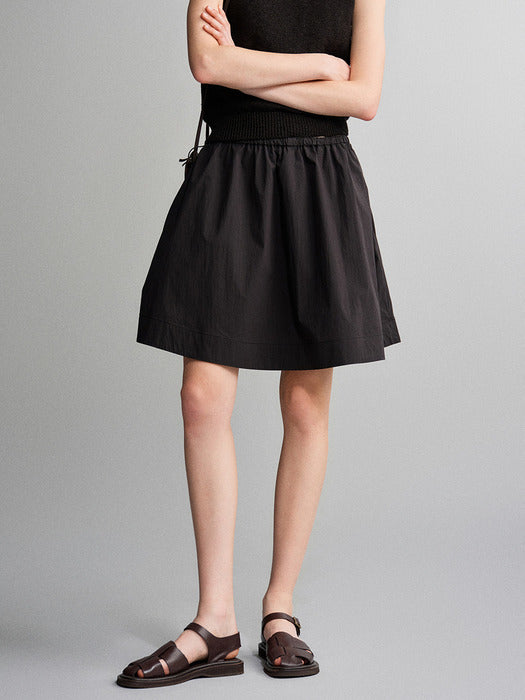 Facade Pattern Breeze Gather Mini Skirt black