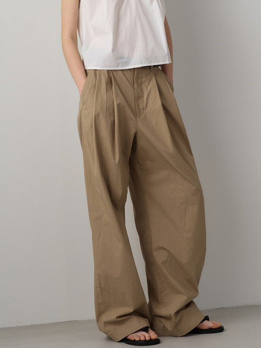 Facade Pattern Vintage Cotton Two-Tuck Wide Pants almond beige