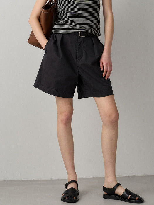 Facade Pattern Vintage Two-Pleat Shorts charcoal