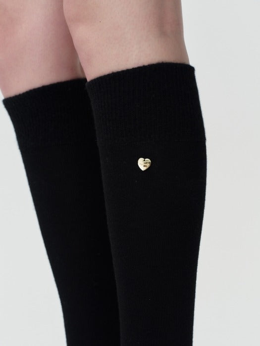 Wconcept_Depound heart charm wool knee socks - black