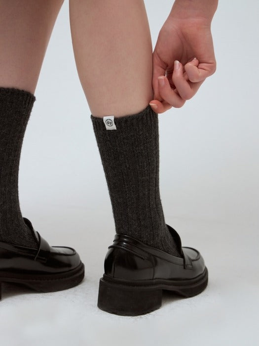 Wconcept_Depound cashmere blend ribbed socks - charcoal