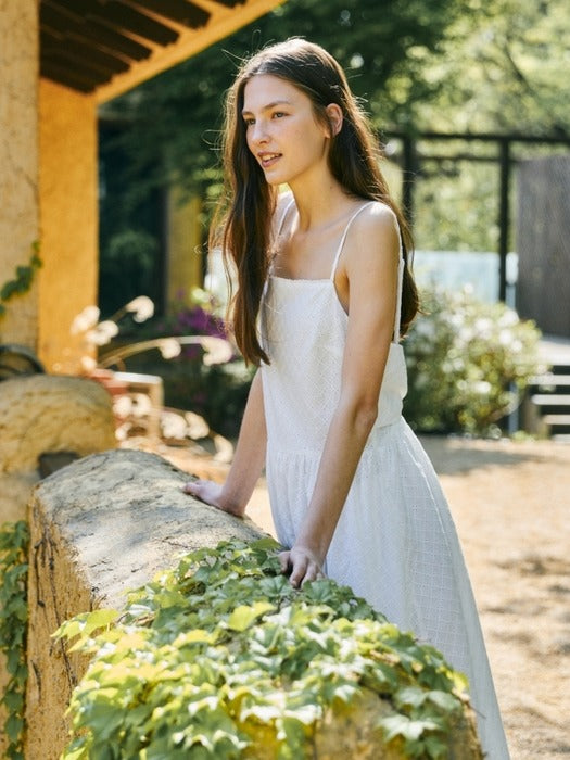 Wconcept_Depound back point sleeveless long one-piece - white