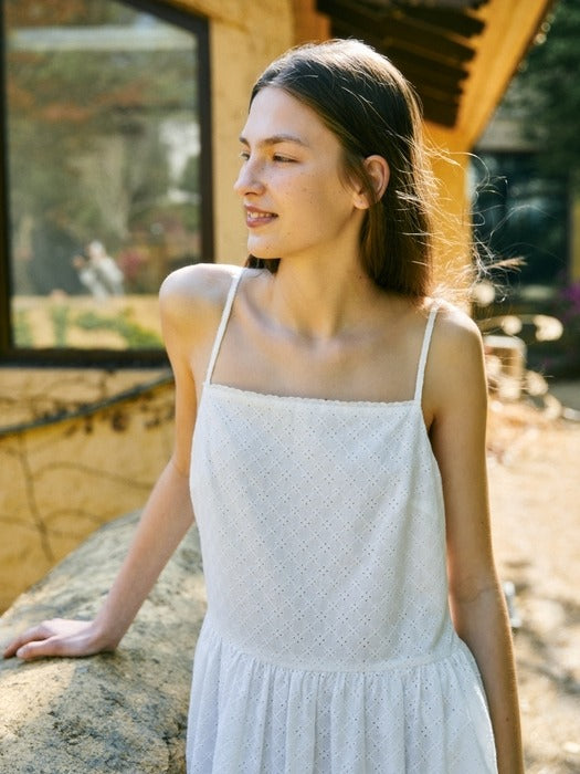 Wconcept_Depound back point sleeveless long one-piece - white