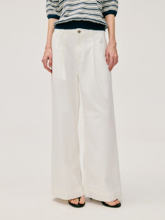 Wconcept_Depound wide tuck denim pants - white
