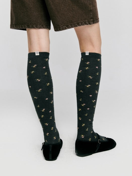 Wconcept_Depound flower pattern knee socks - charcoal