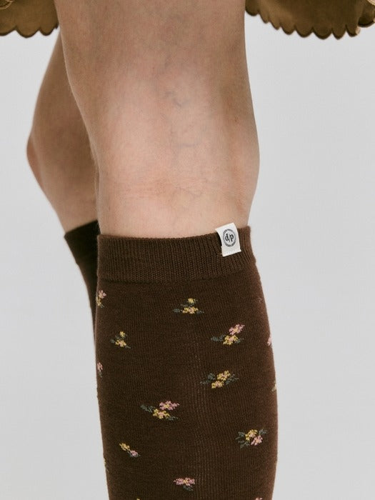 Wconcept_Depound flower pattern knee socks - brown