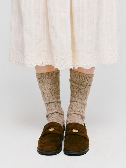 Wconcept_Depound cable pattern socks - oatmeal