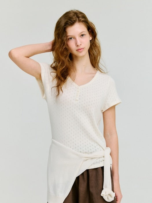 Depound eyelet v-neck cap sleeve t-shirt - ivory