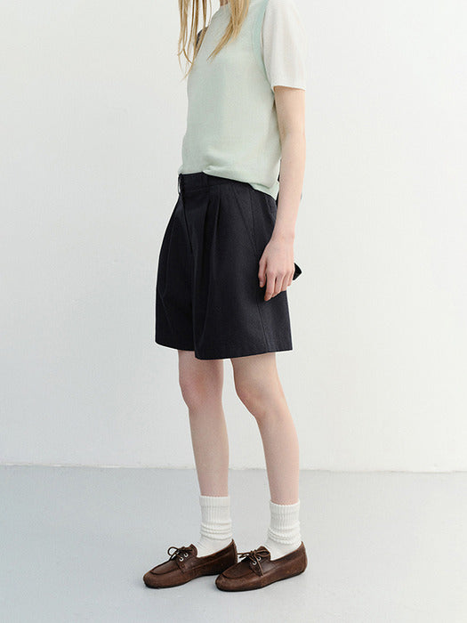 Dunst Double Pleated Bermuda Shorts Navy