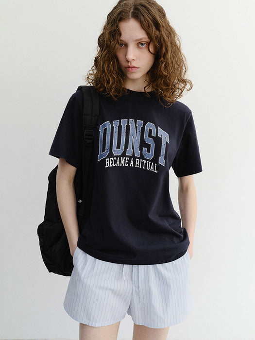 Dunst Unisex Vintage Arch Logo T-Shirt French Navy