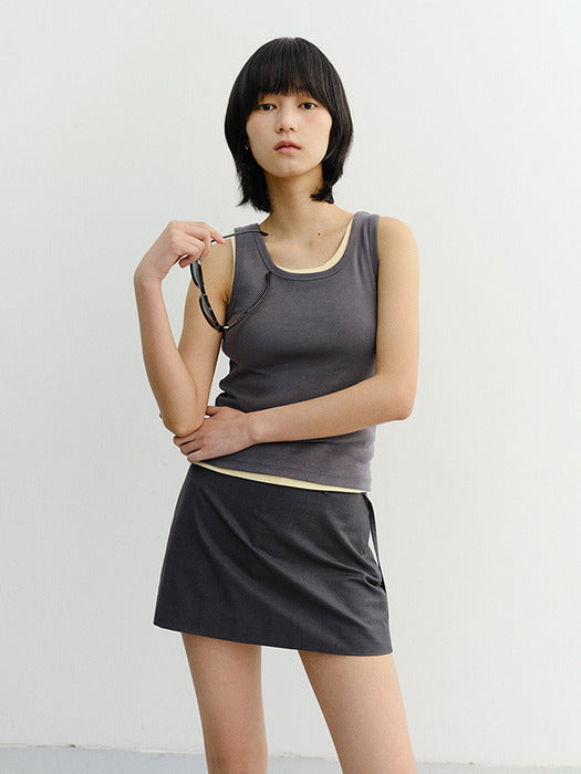 Dunst Essential Sleeveless Top Charcoal Grey