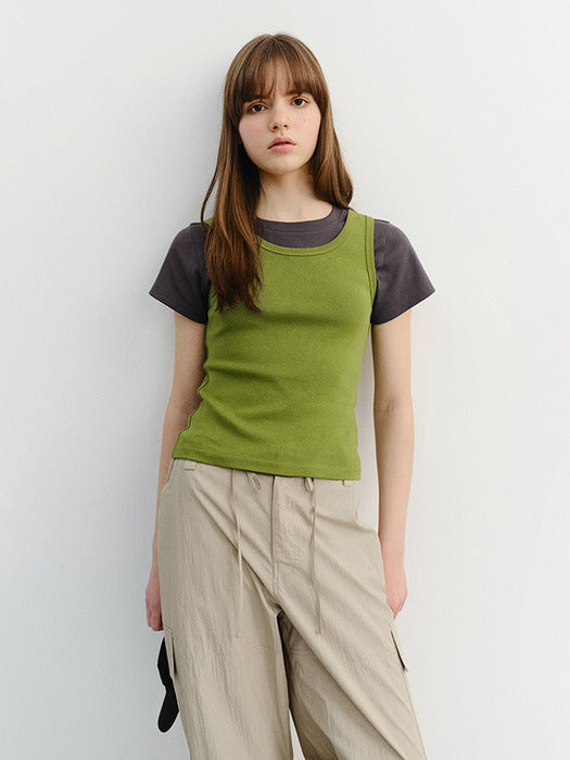 Dunst Essential Sleeveless Top Olive