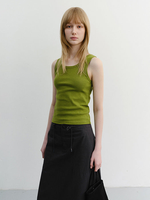 Dunst Essential Sleeveless Top Olive