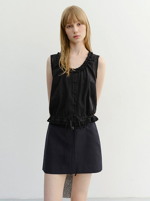 Dunst Frill Sleeveless Blouse Black