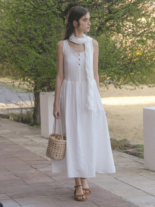 Tillidie Embroidered sleeveless dress Ivory